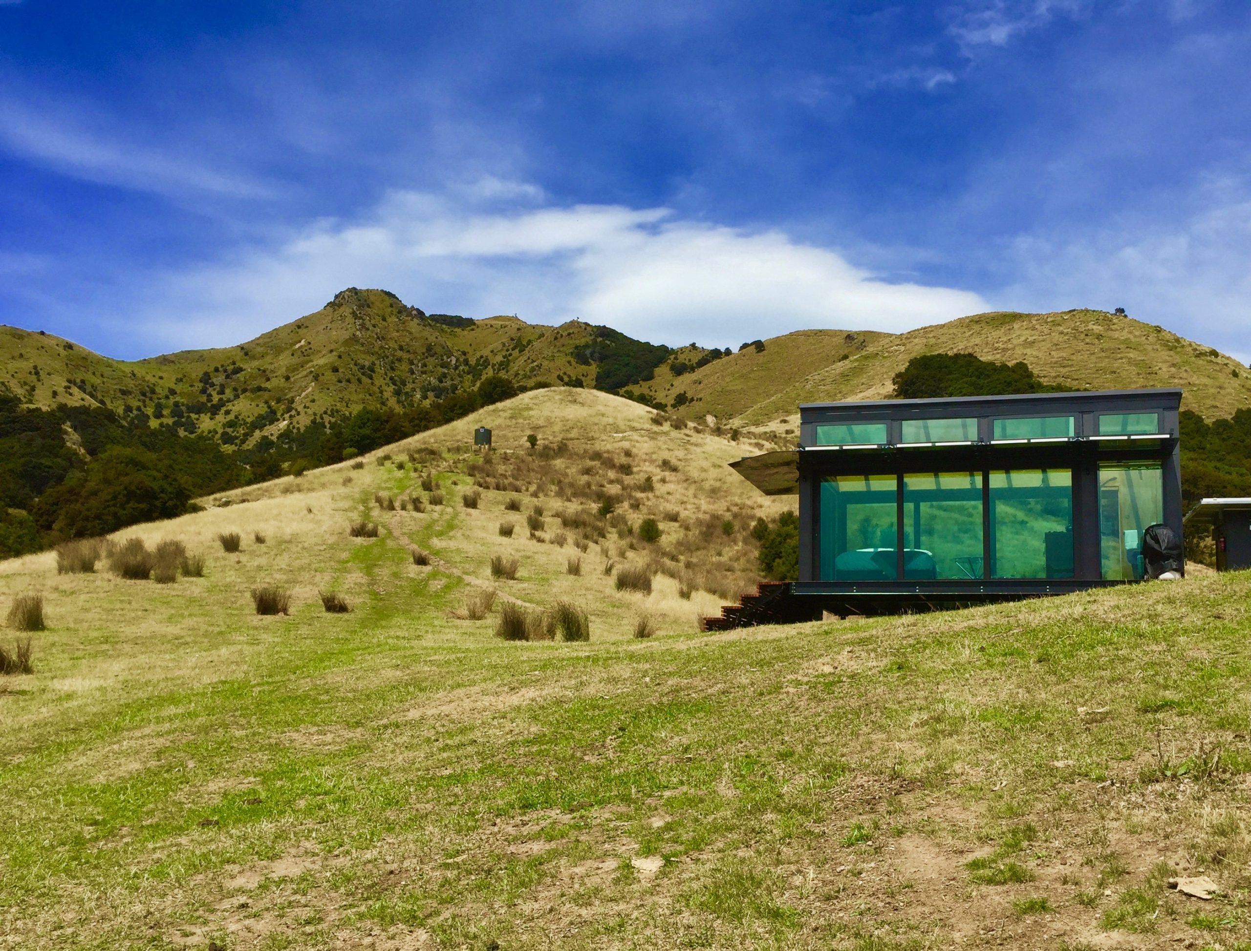 Secluded Bungalows Made Entirely of Glass  | ModernMet