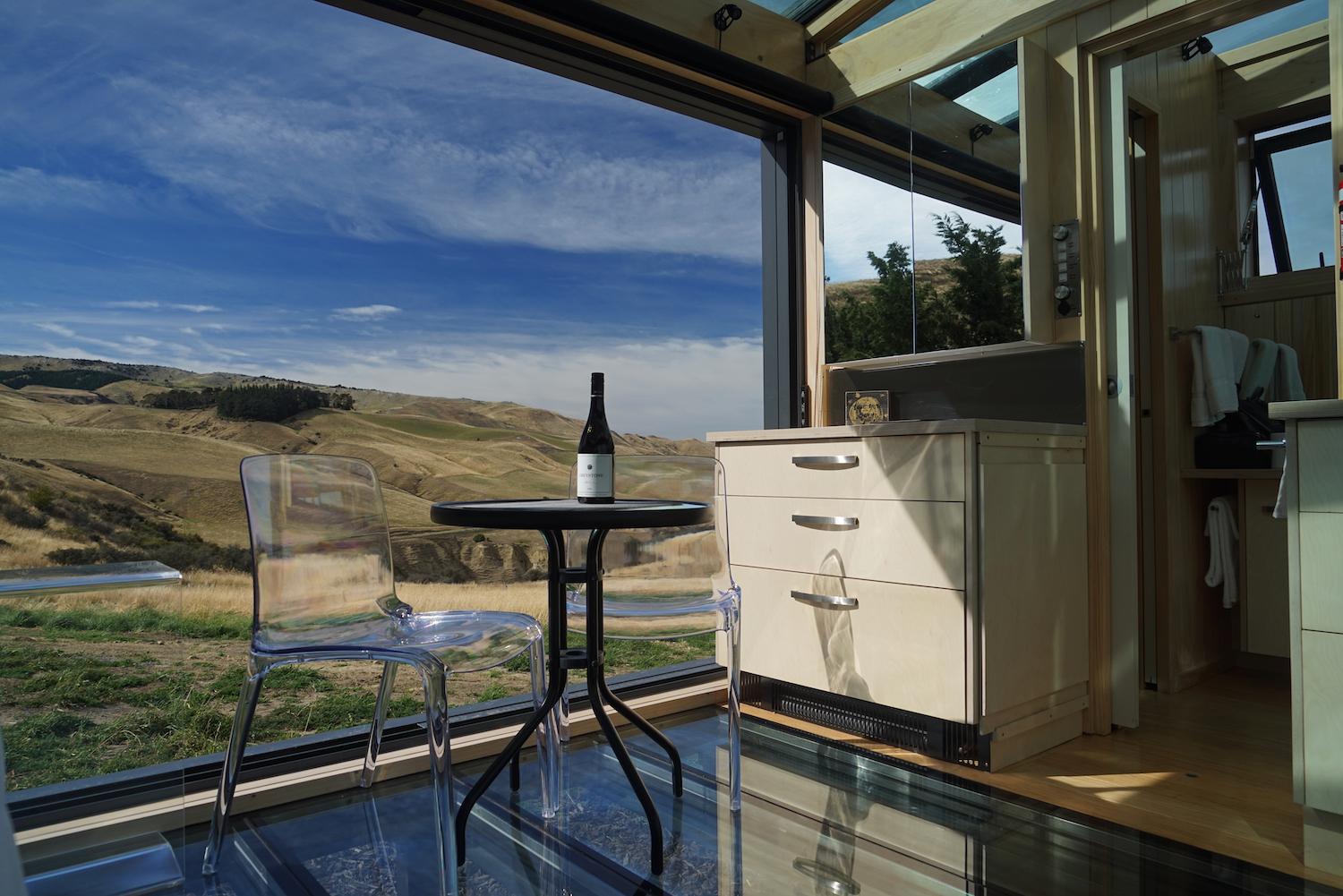 A look into PurePods: NZ’s secret glass huts | Room5